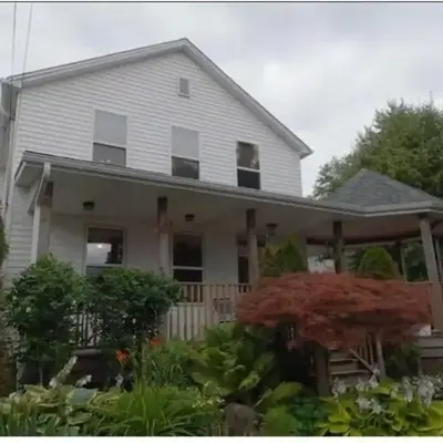 Garden 2 Storey House