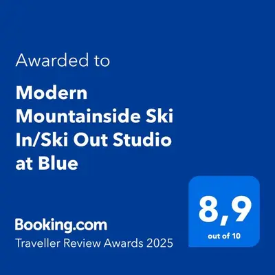 a screenshot of the modem mountainside ski in ski out studio at blue at Modern Mountainside Ski In/Ski Out Studio at Blue in Blue Mountains