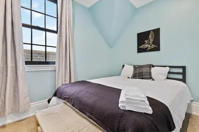 Gallery image of Luxury Contemporary Condo in Downtown Collingwood 97044 in Collingwood