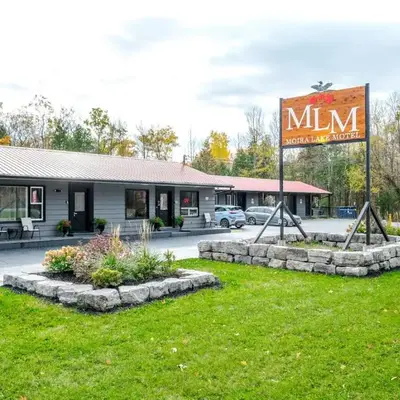 Moira Lake Motel