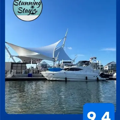 Stunning Stayz Luxury 2 King Suite at Friday Harbour Resort Marina Walk & Parking